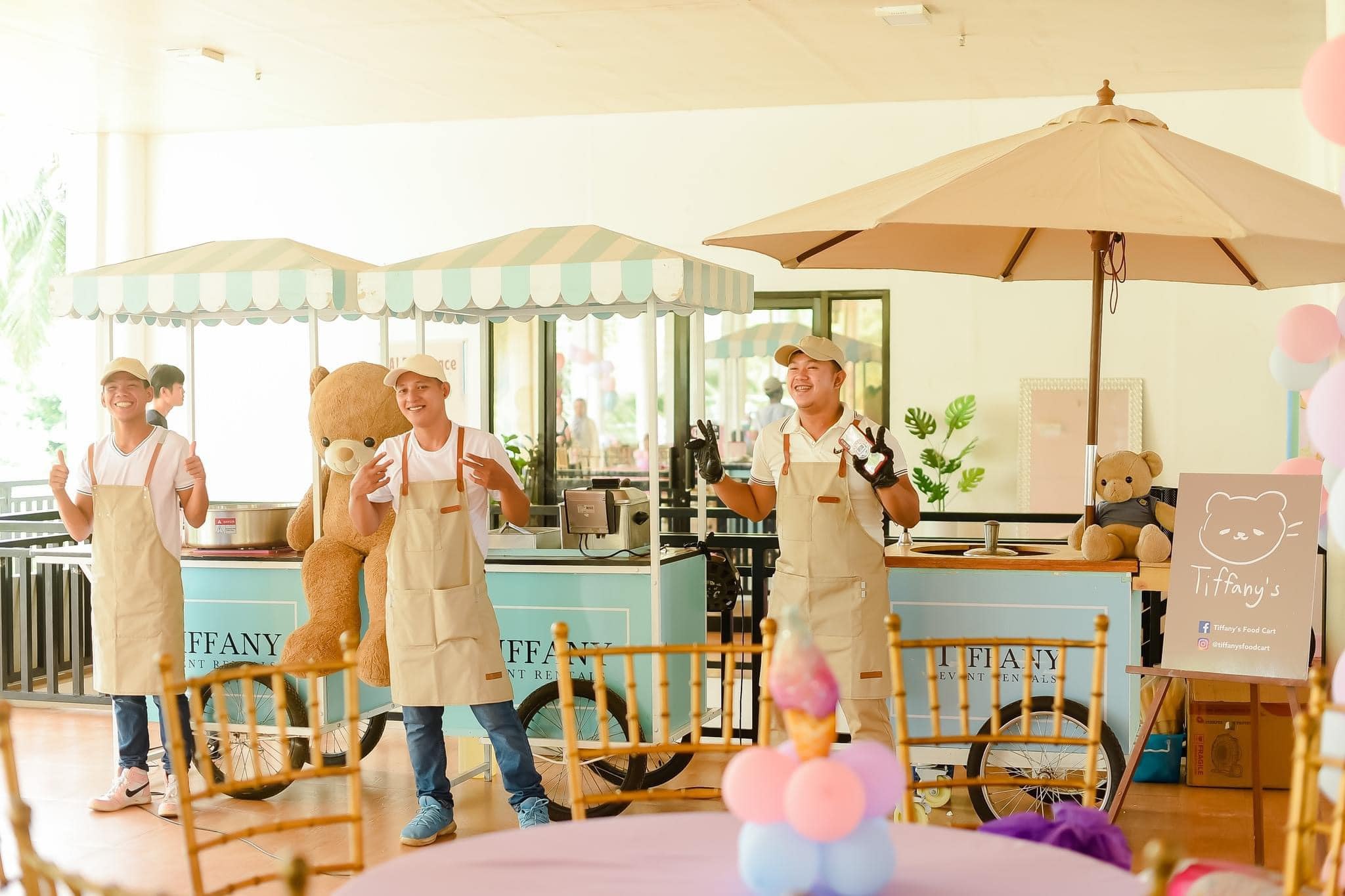 Bounce 'n Treat' feature 2